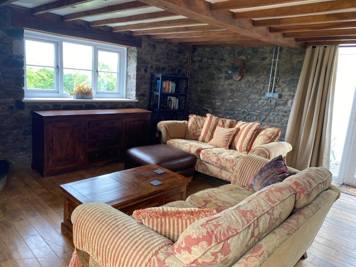 Pippin Lodge Llanwrda Exterior foto